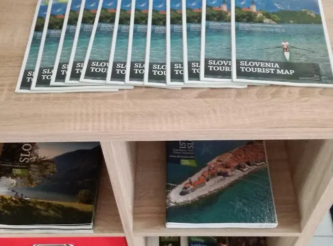 Apartizola * イゾラ